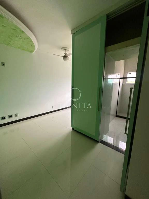 Casa mobiliada com 5 suítes e 7 banheiros — photo 11
