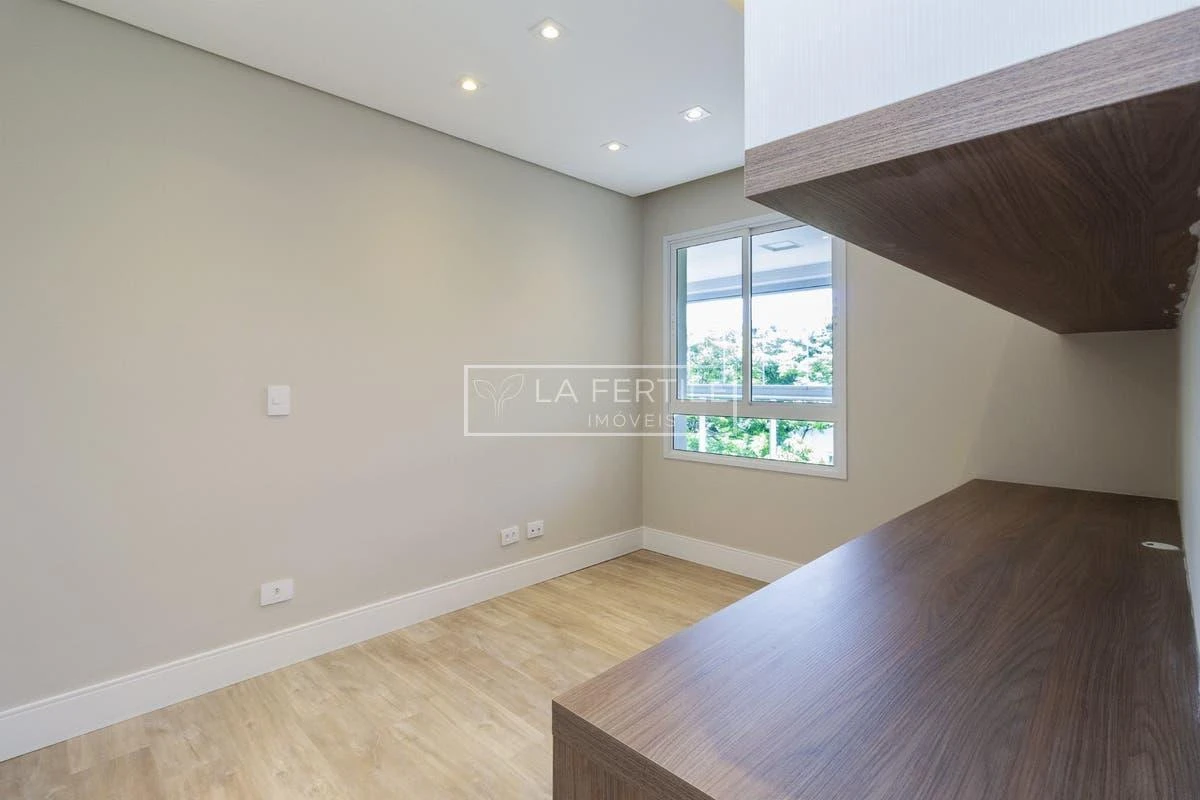 Apartment, 158 m², with a walk-in closet — photo 34