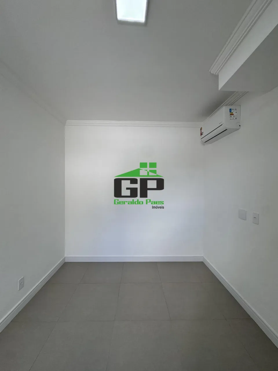Apartamento para locação com 2 quartos, 1 vaga e varanda — photo 15