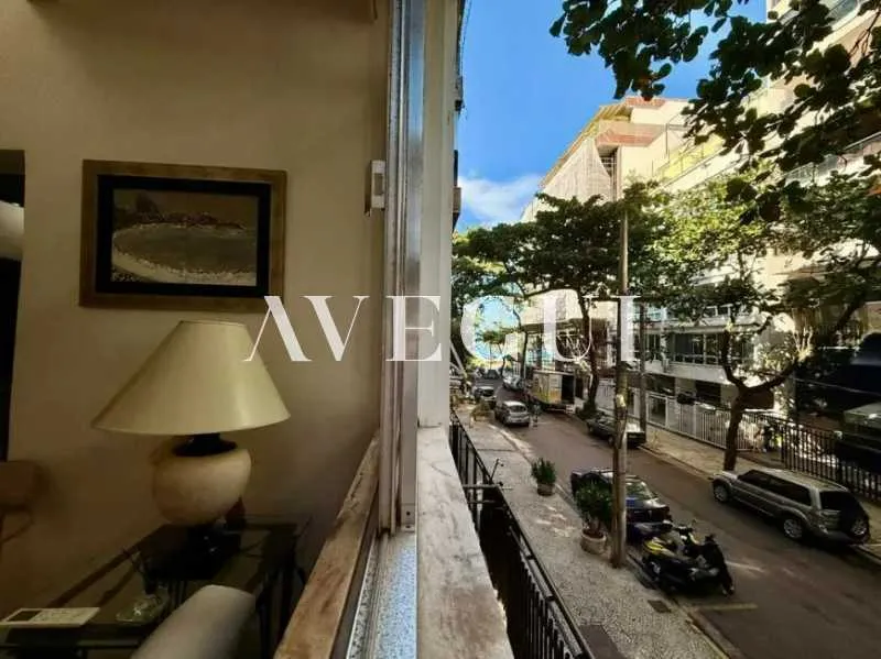 2-suite apartment with open-plan kitchen and 1 parking spot — photo 15