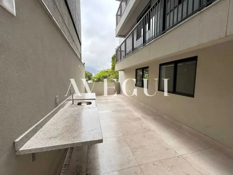 Apartamento com 3 quartos e varanda com bancada — photo 3