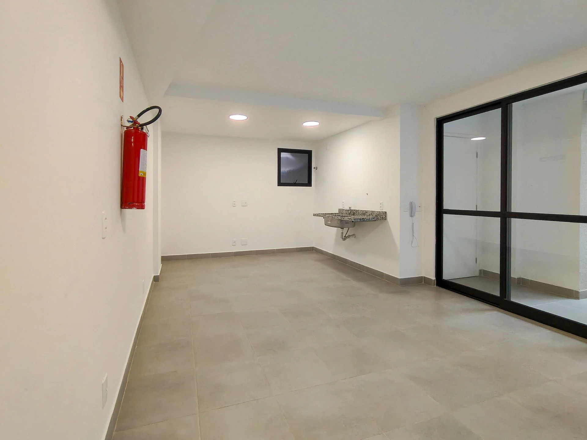 One-bedroom, 60 m² apartment in Rio de Janeiro — photo 14