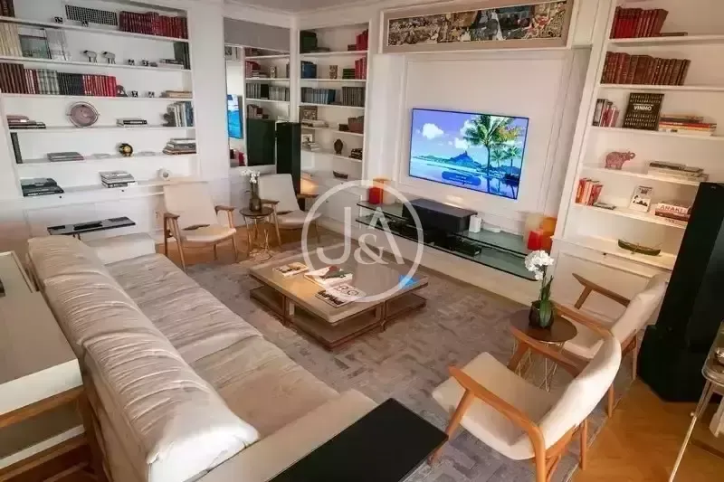 Rental apartment 4 bedrooms 587 m² with 4 parking spots — photo 24