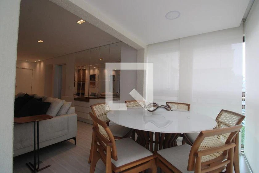 2-bedroom apartment in a building with a gym — photo 23