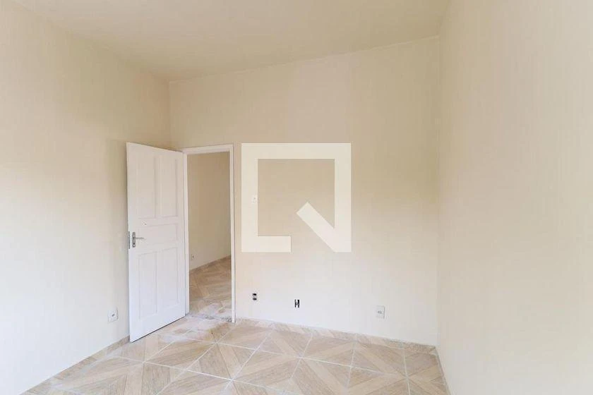 Apartamento sem mobília com 2 quartos e cozinha separada — photo 15