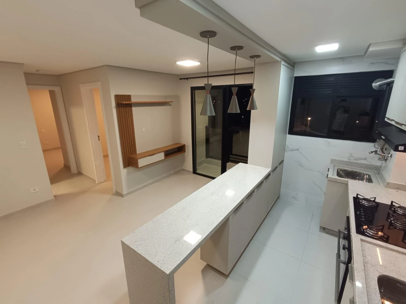 2-bedroom apartment with a home office in Curitiba — photo 7