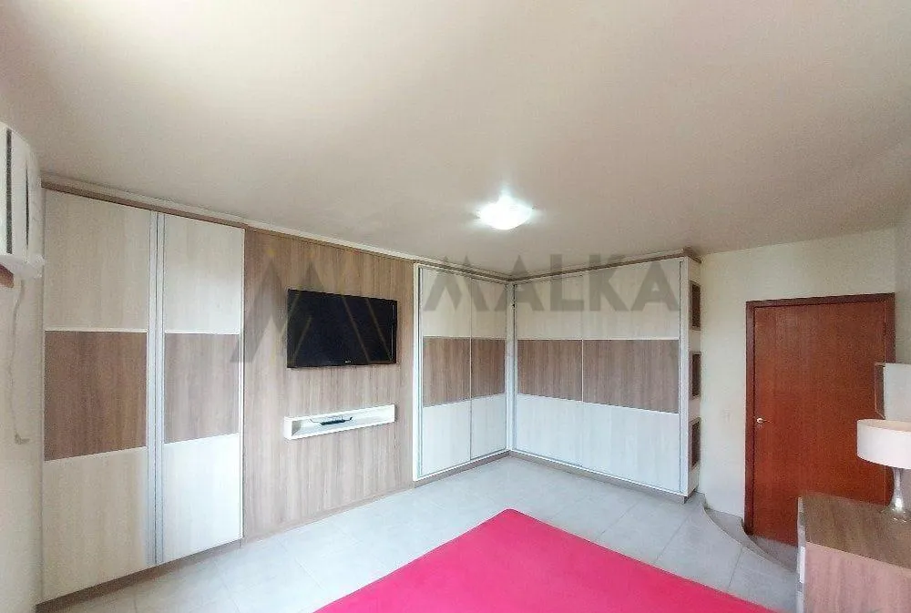 Home office in a 3-bedroom house, 174 m² — photo 3