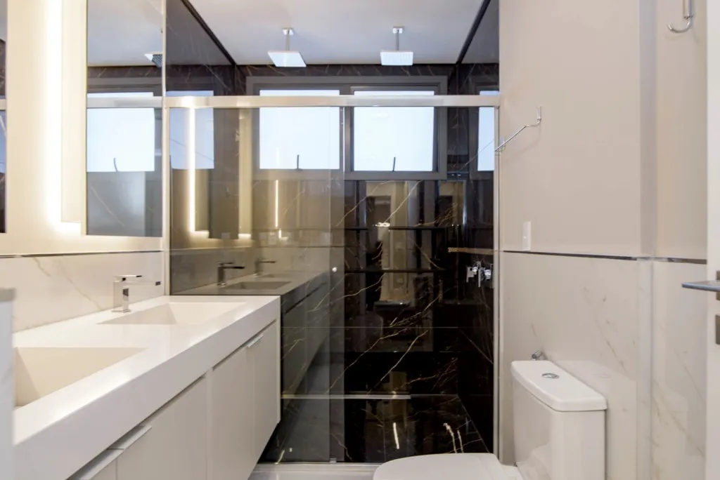 Rental apartment with 2 en-suite bedrooms and 125 m² — photo 99