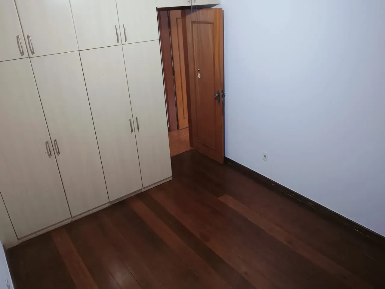 Rental apartment with 3 bedrooms, 3 baths and 140 m² — photo 17