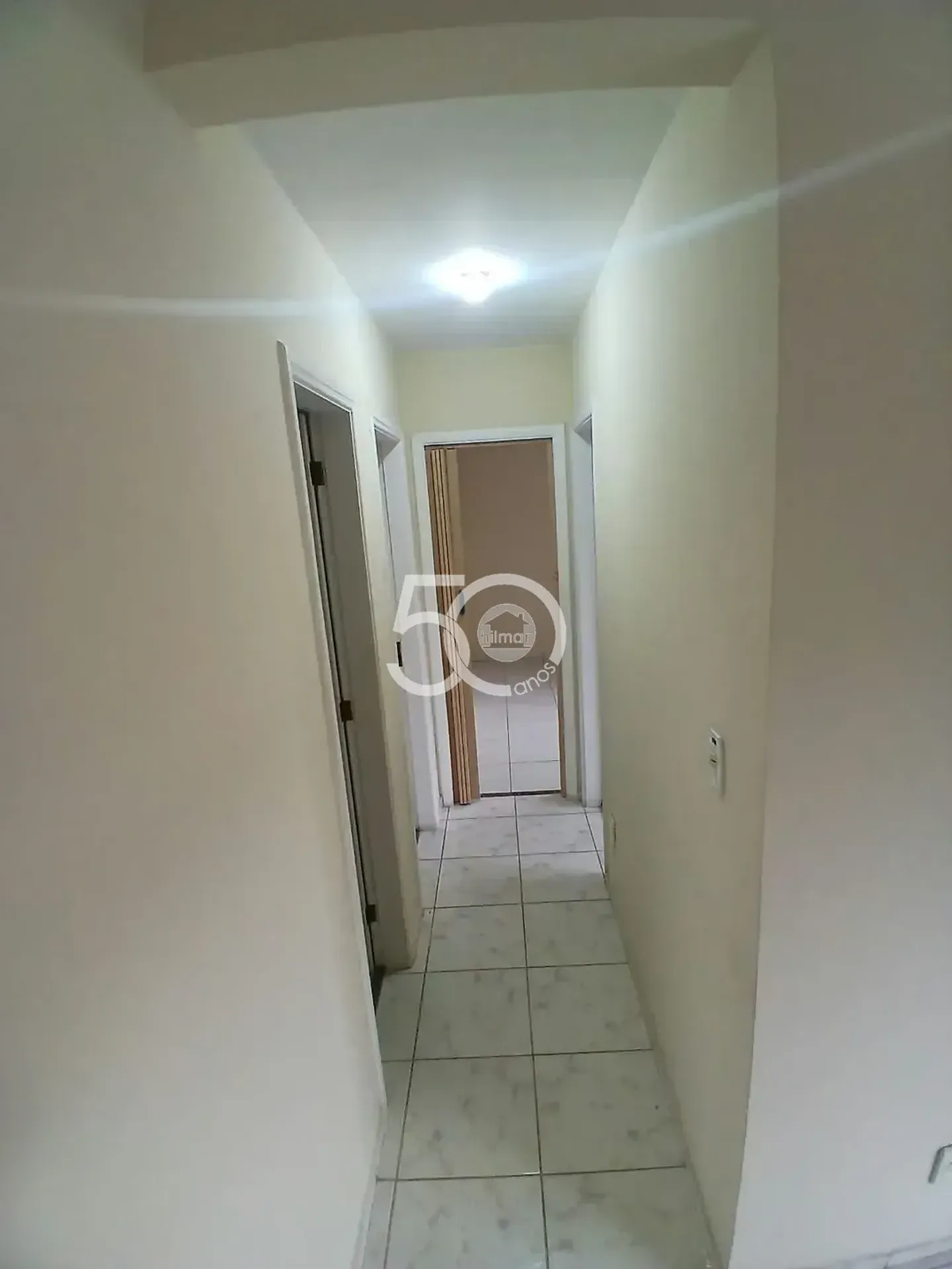 98 m² apartment with 3 bedrooms and 2 garage spaces — photo 21