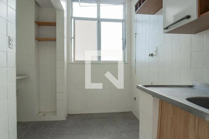 Apartment, 46 m², with wood or laminate floors — photo 13