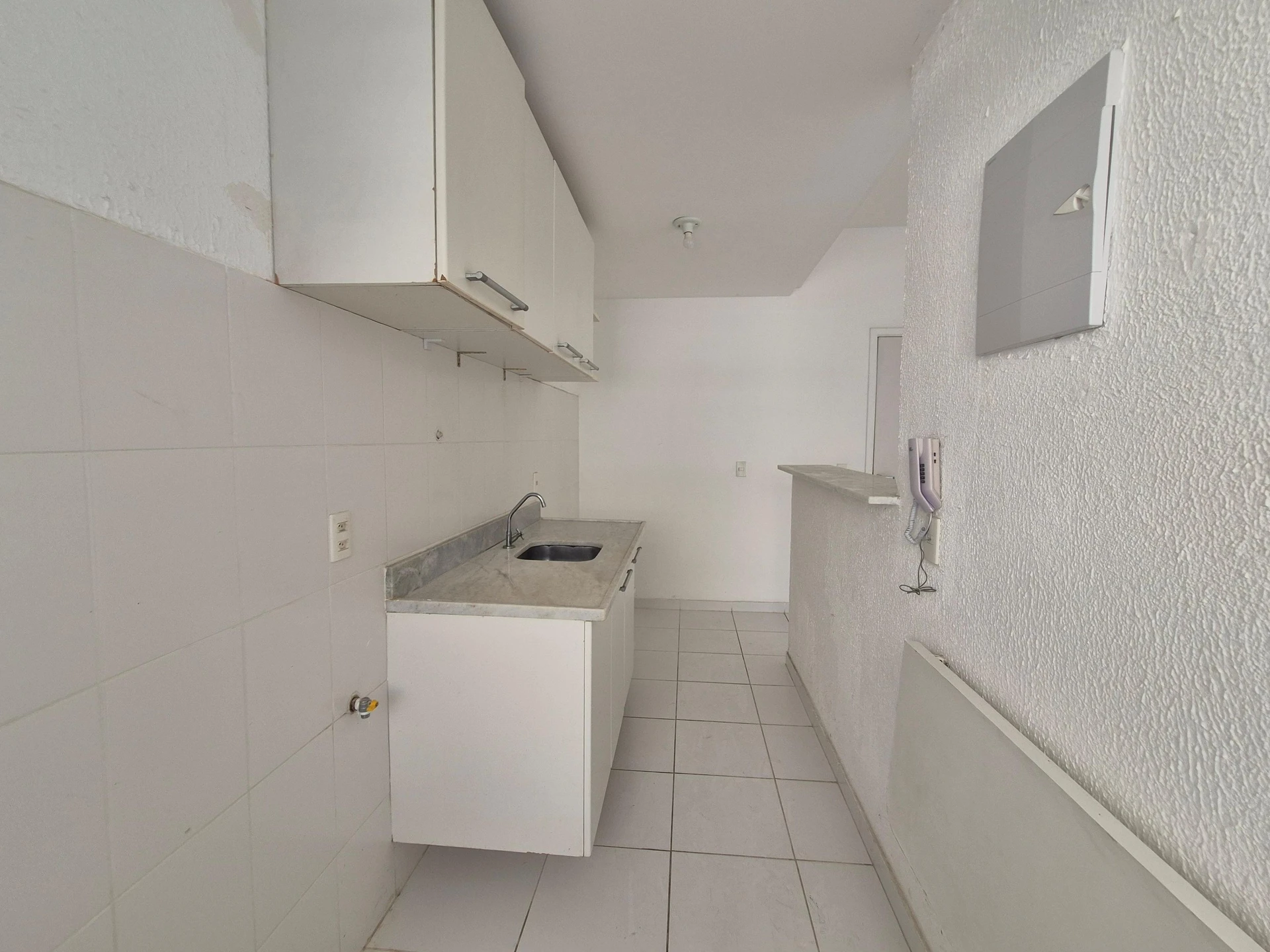 Mountain view in a one-bedroom apartment, 54 m² — photo 12