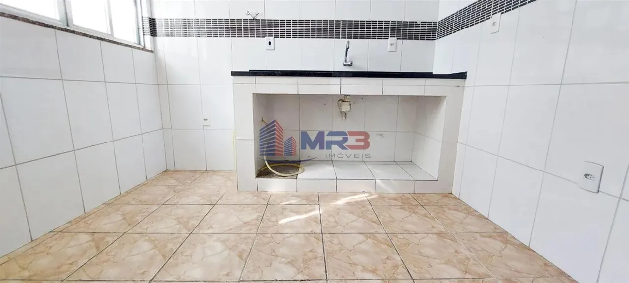 Unfurnished house with a closed kitchen and 3 bedrooms — photo 7