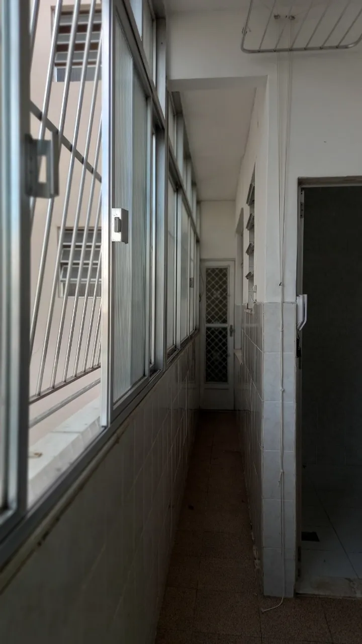 Apartment, 70 m², with wood or laminate floors — photo 14