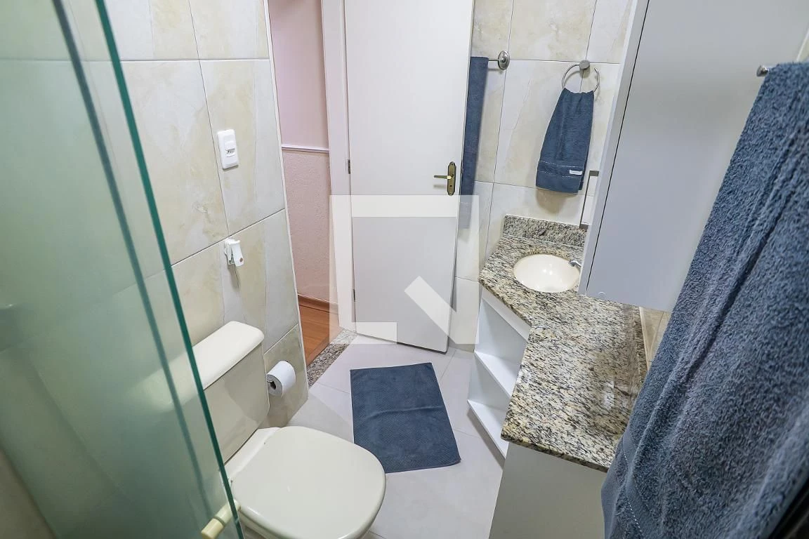 Furnished apartment with private garden and 2 bedrooms — photo 40