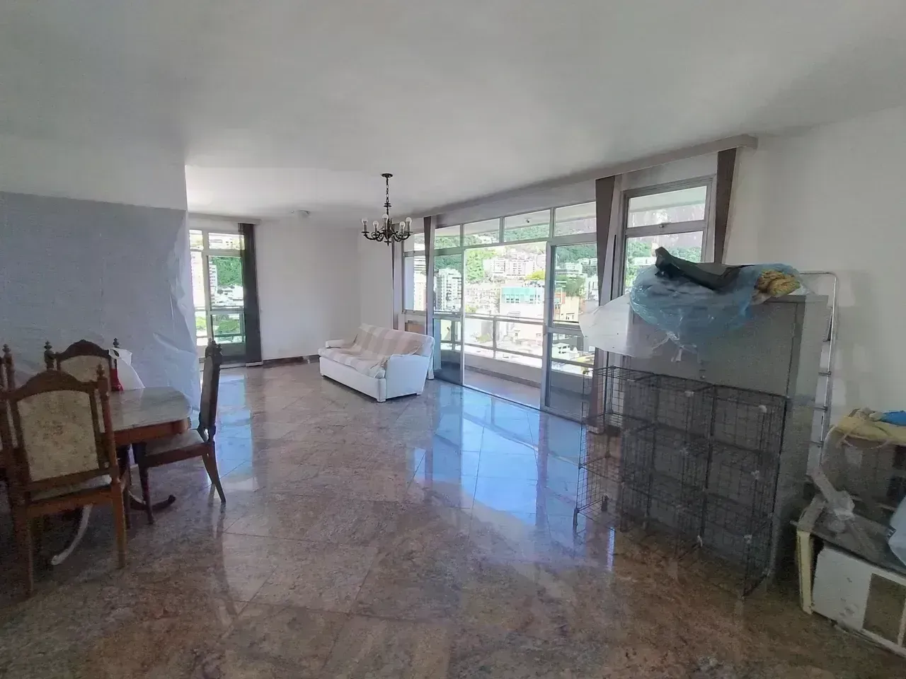 Apartamento de 180 m² com 4 quartos e varanda — photo 14