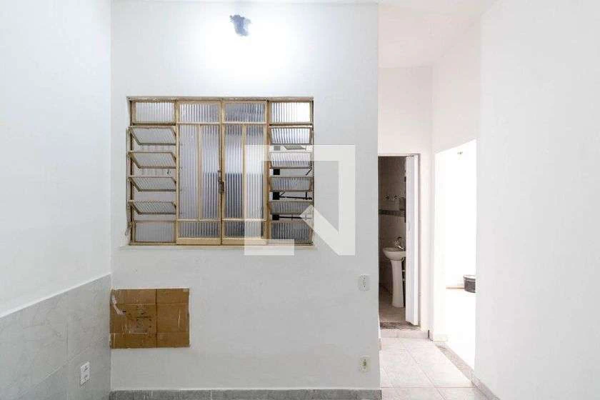 Rental house with 3 bedrooms and 300 m² of space — photo 27