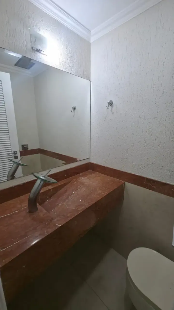 173 m² apartment with a balcony and 3 bedrooms — photo 16