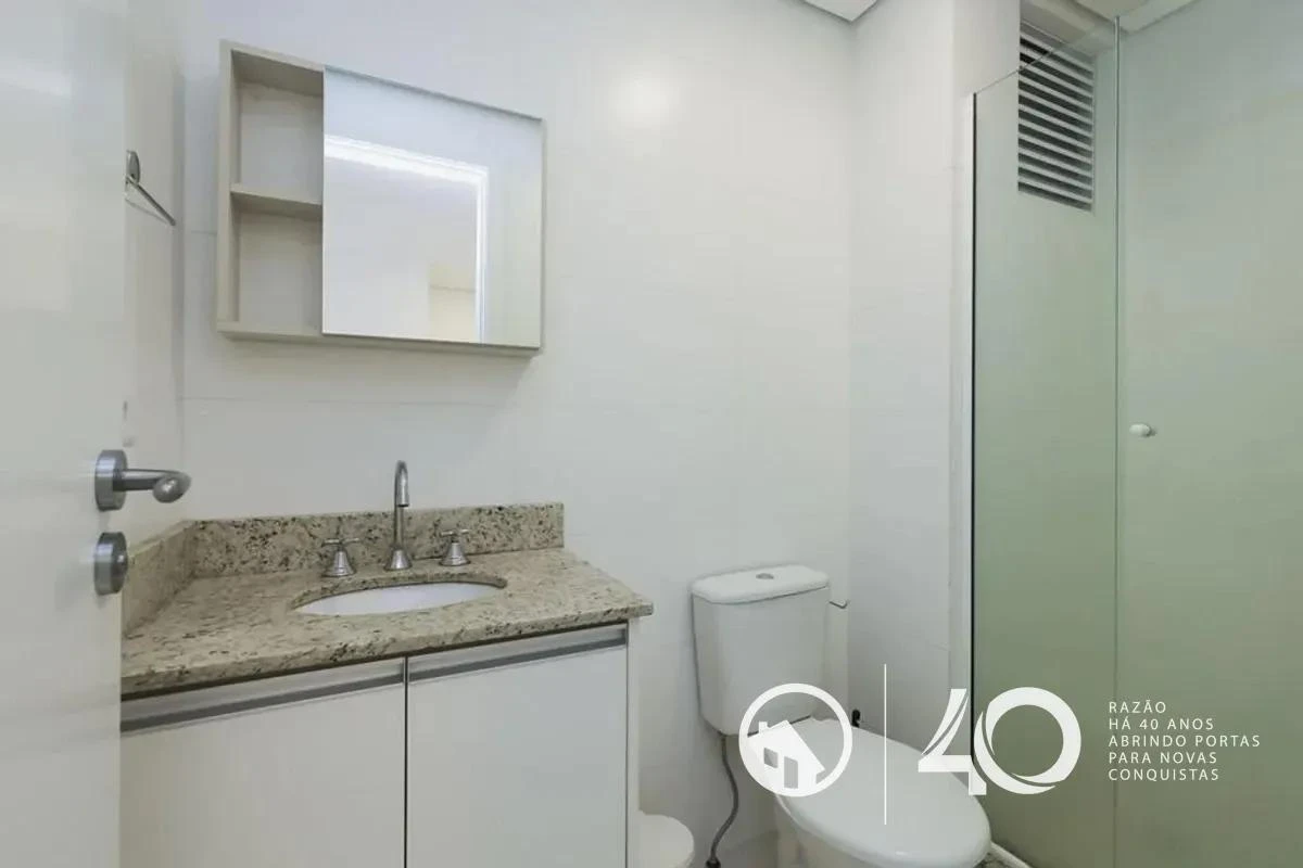 Apartment, 31 m², with wood or laminate floors — photo 5