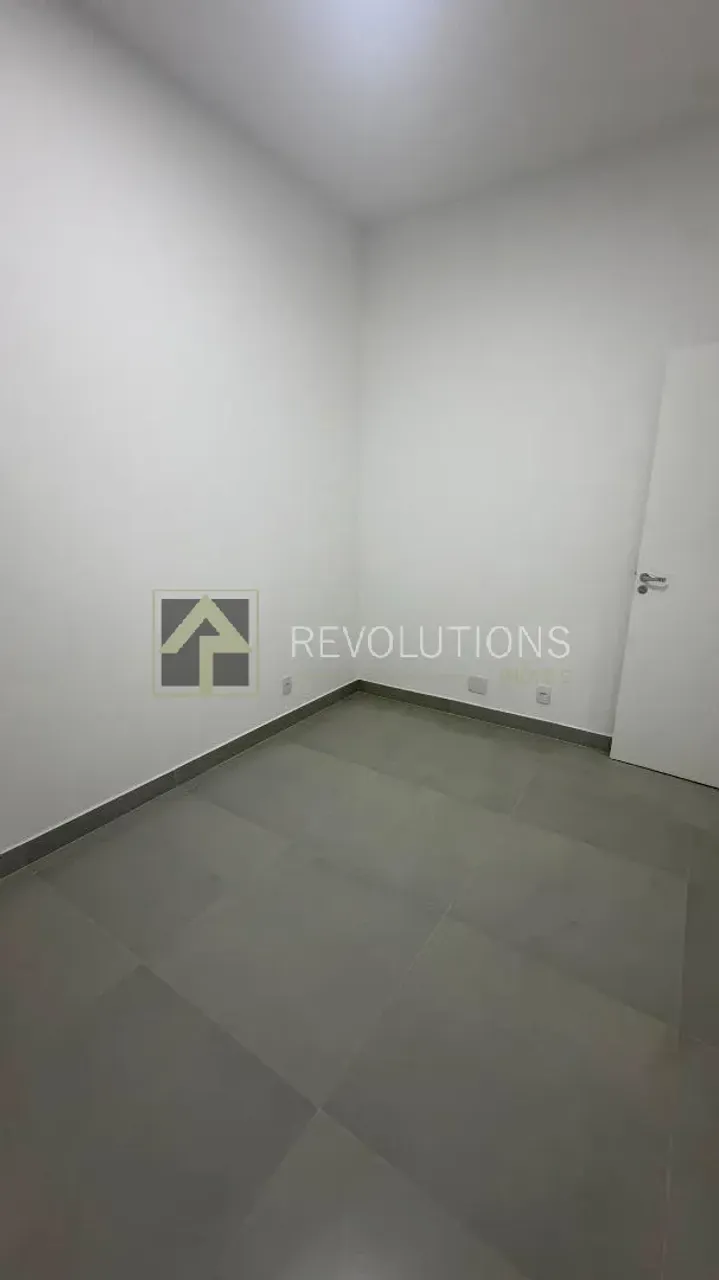 2-bedroom apartment with separate kitchen and 2 bathrooms — photo 6