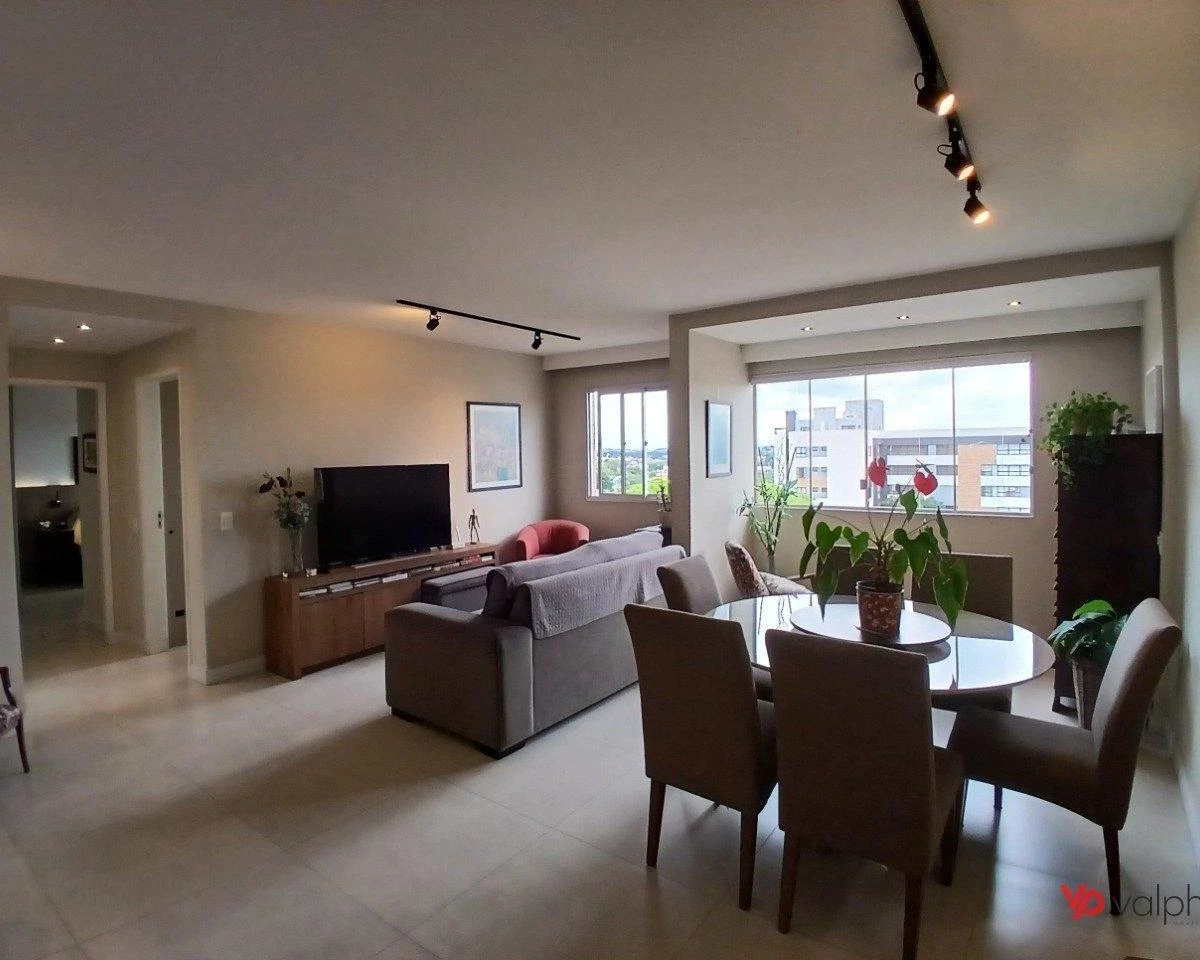 2-bedroom apartment with a washing machine