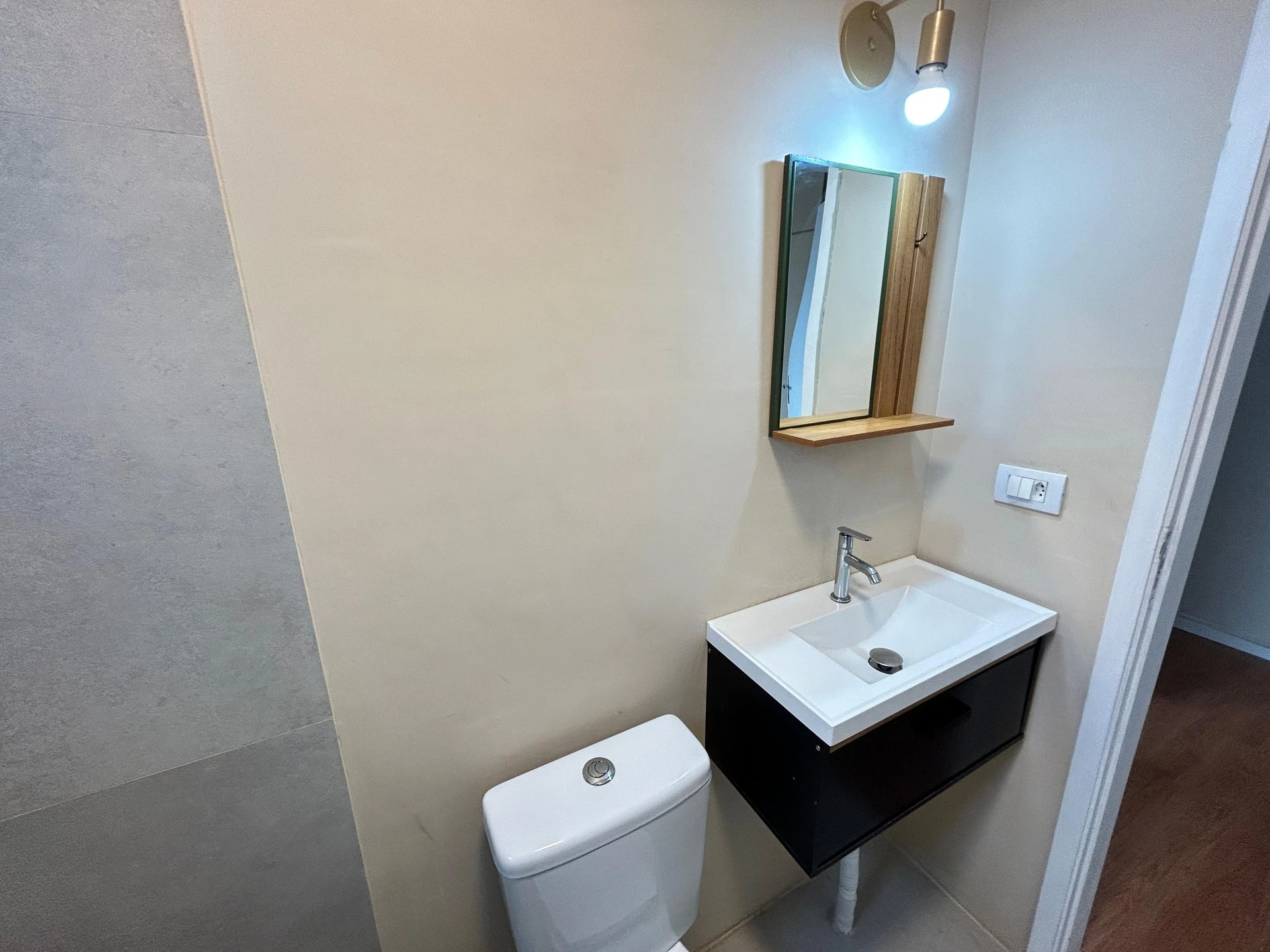 Стиральная машина и 2 спальни: квартира 50 м² — photo 40