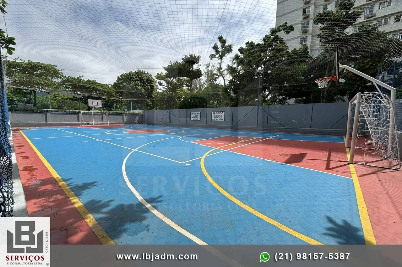 Rental apartment with 2 bedrooms and a private garden — photo 7