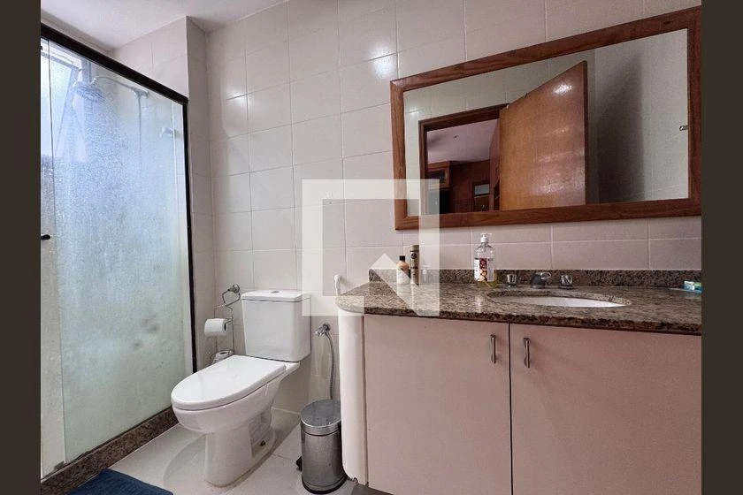 Condo house with 6 en-suite bedrooms and private garden — photo 37
