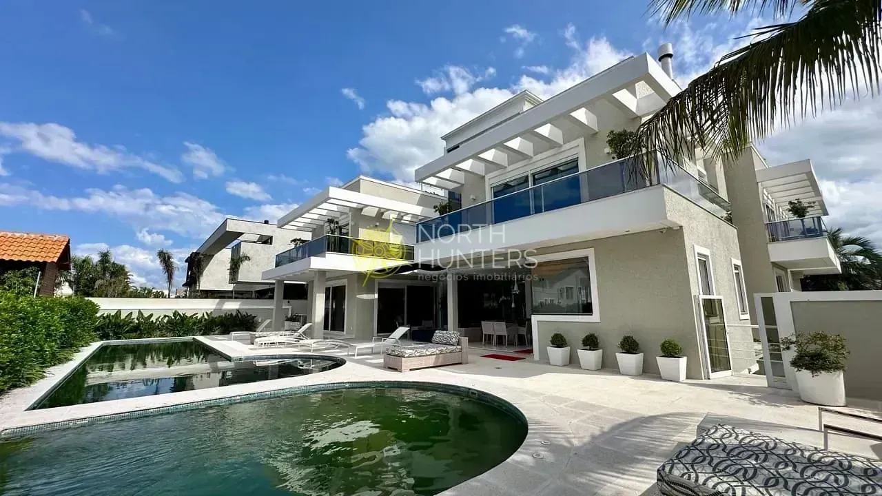 Furnished house with 9 bedrooms and a gas open kitchen — photo 29