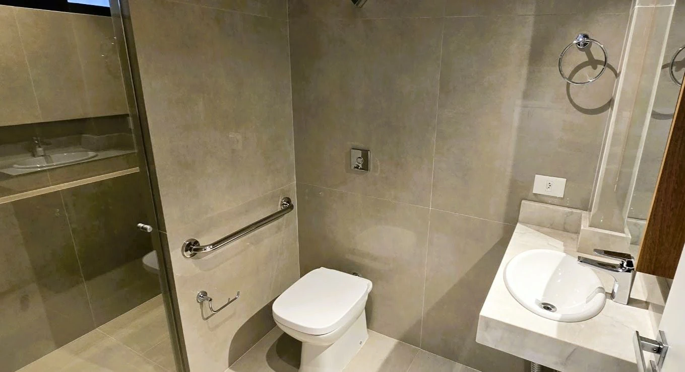 2-bedroom apartment with a washing machine in Curitiba — photo 10