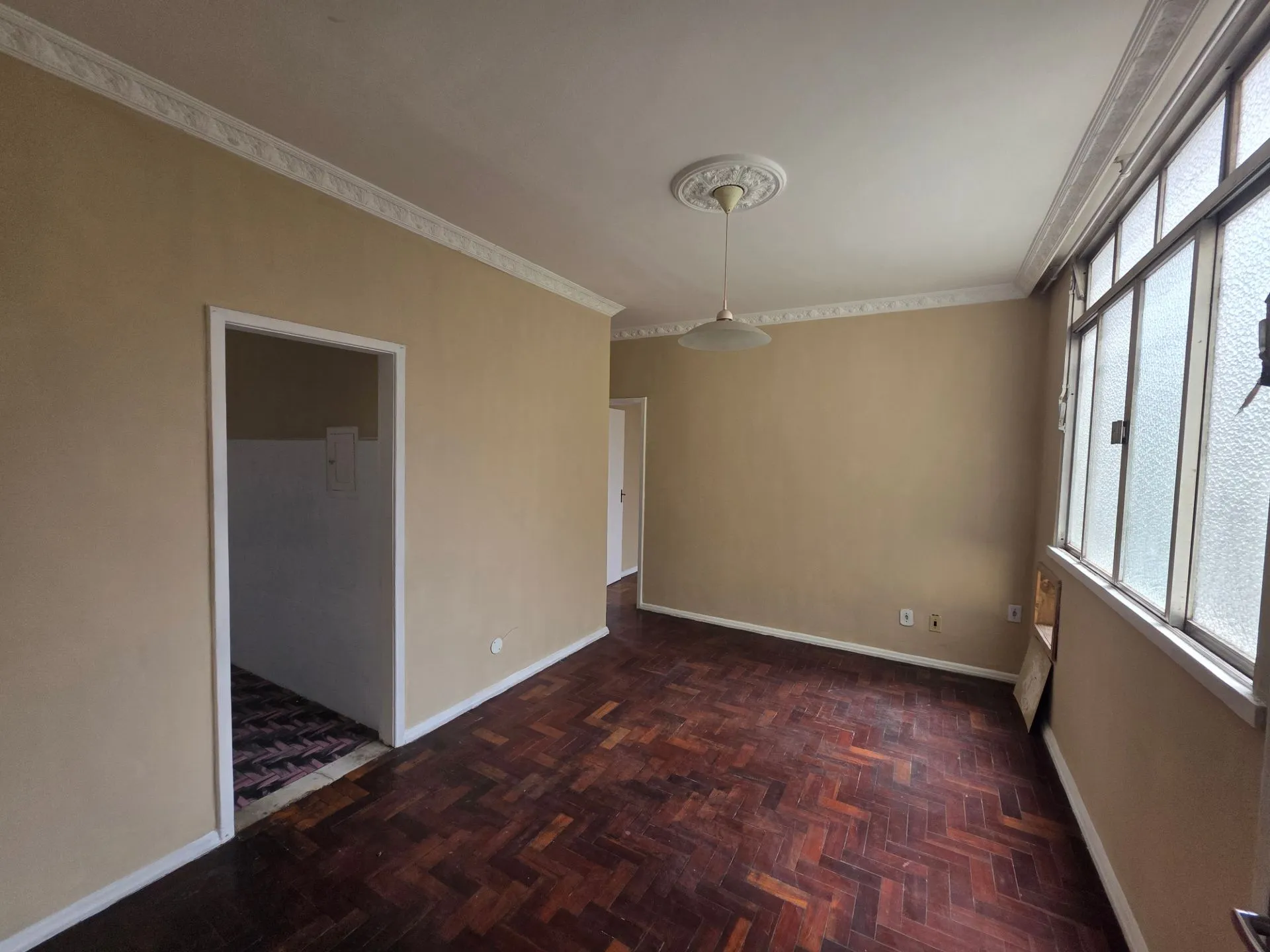 Дерев'яна підлога або ламінат та 2 спальні: квартира 50 м² — photo 6