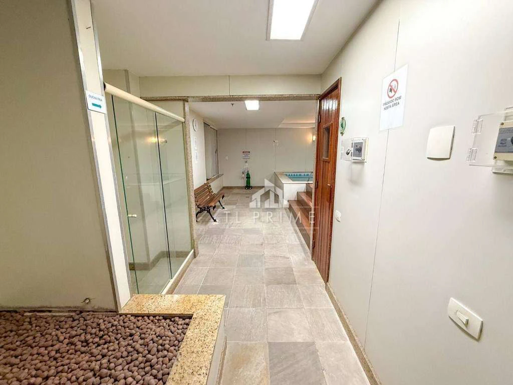 Furnished 1-bedroom apartment with balcony and 55 m² — photo 15