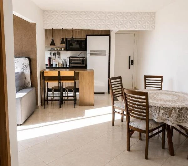 Furnished 90 m² apartment with open-plan kitchen — photo 2