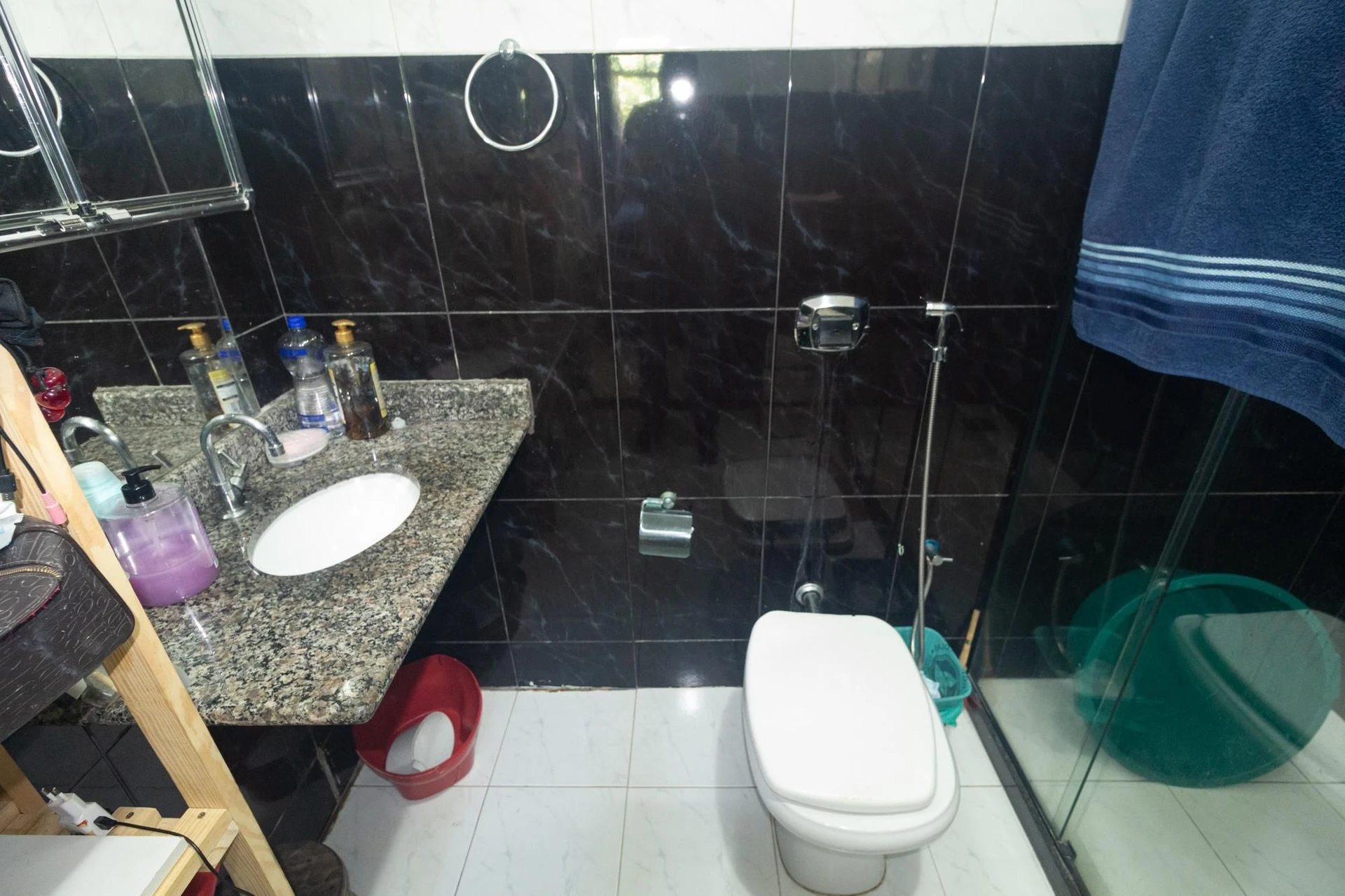 Casa amueblada de 2 dormitorios con parrilla en el balcón — photo 40