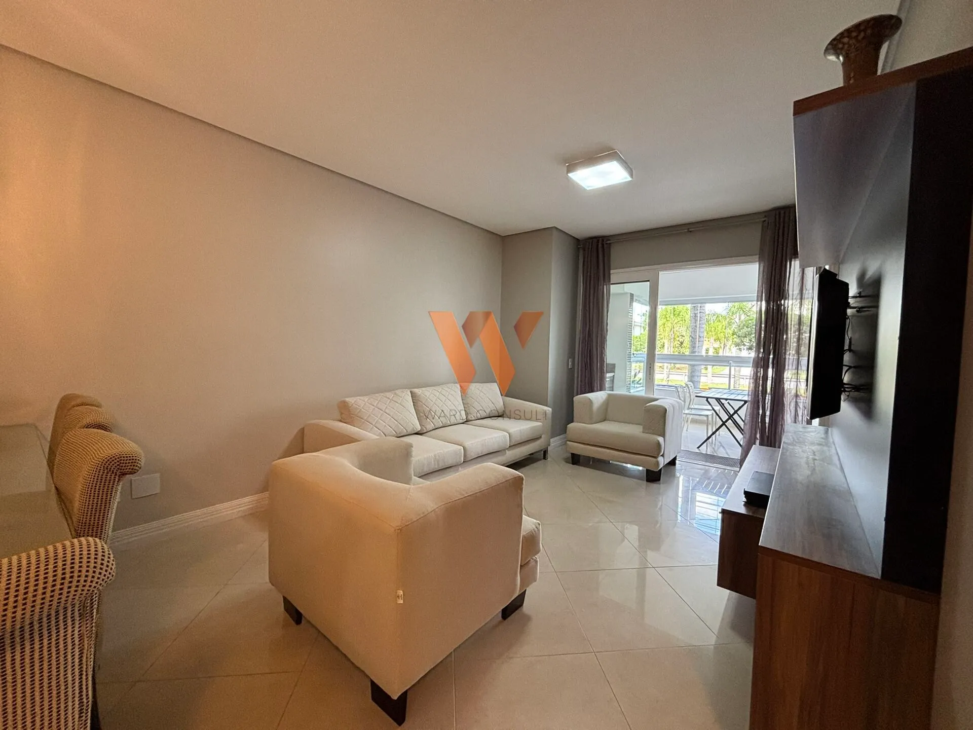 Furnished apartment with 3 en-suites and 236 m² — photo 8