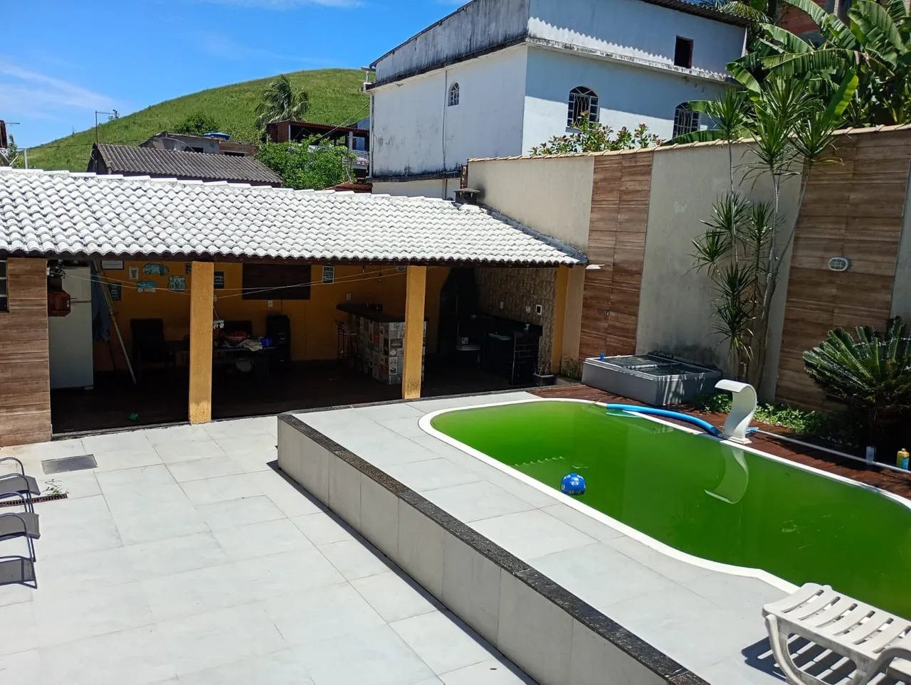 Furnished house with 2 bedrooms and 2 bathrooms