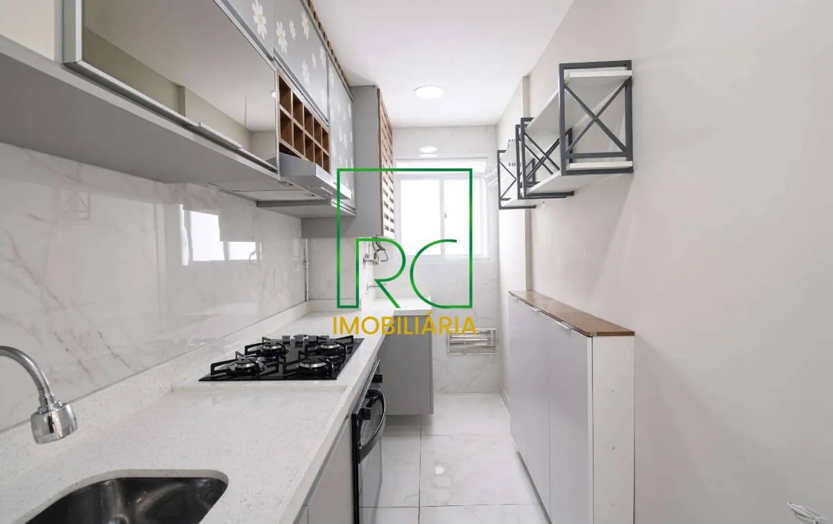 Mountain view in a 2-bedroom apartment, 44 m² — photo 2