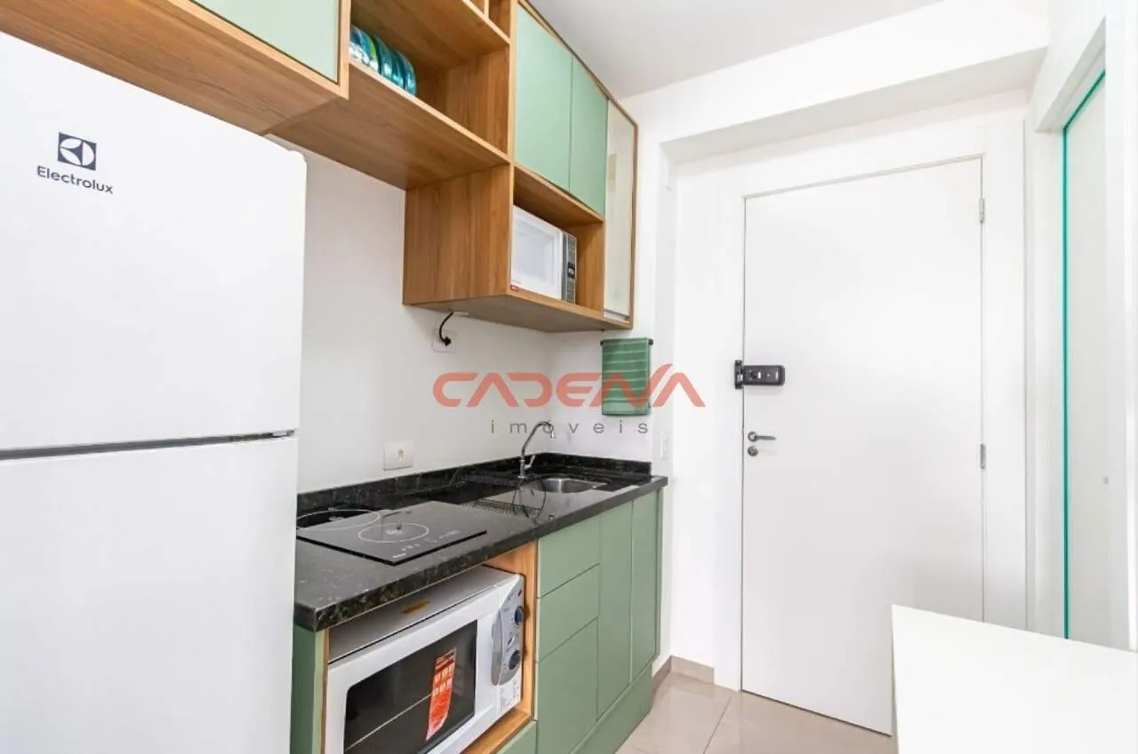 Furnished 28 m² studio with compact kitchenette — photo 7
