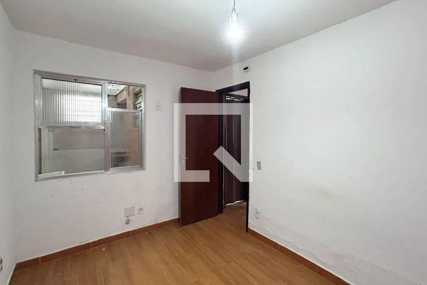 House, 50 m², with wood or laminate floors — photo 11