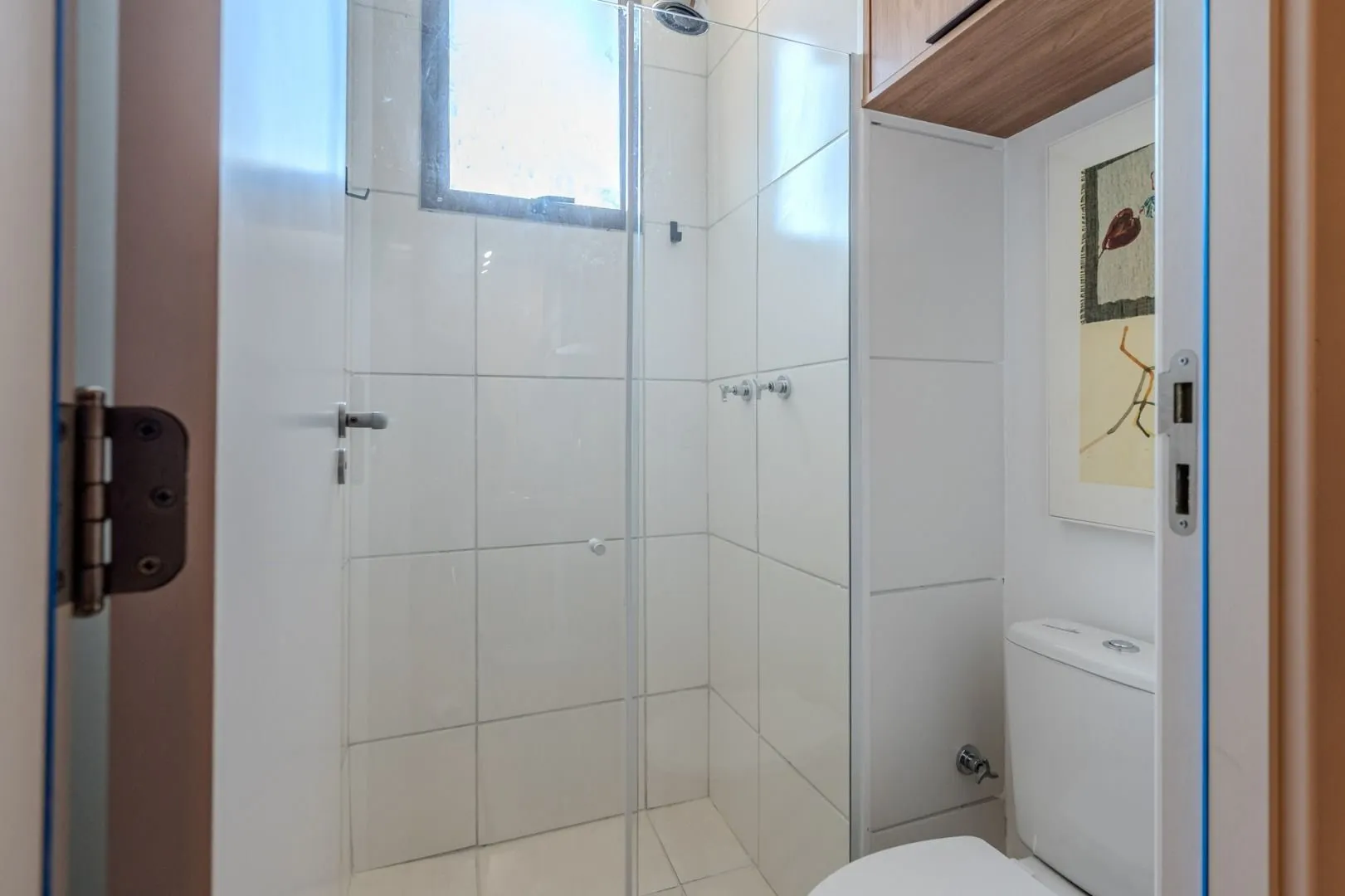 Furnished 30 m² apartment with glass balcony — photo 18