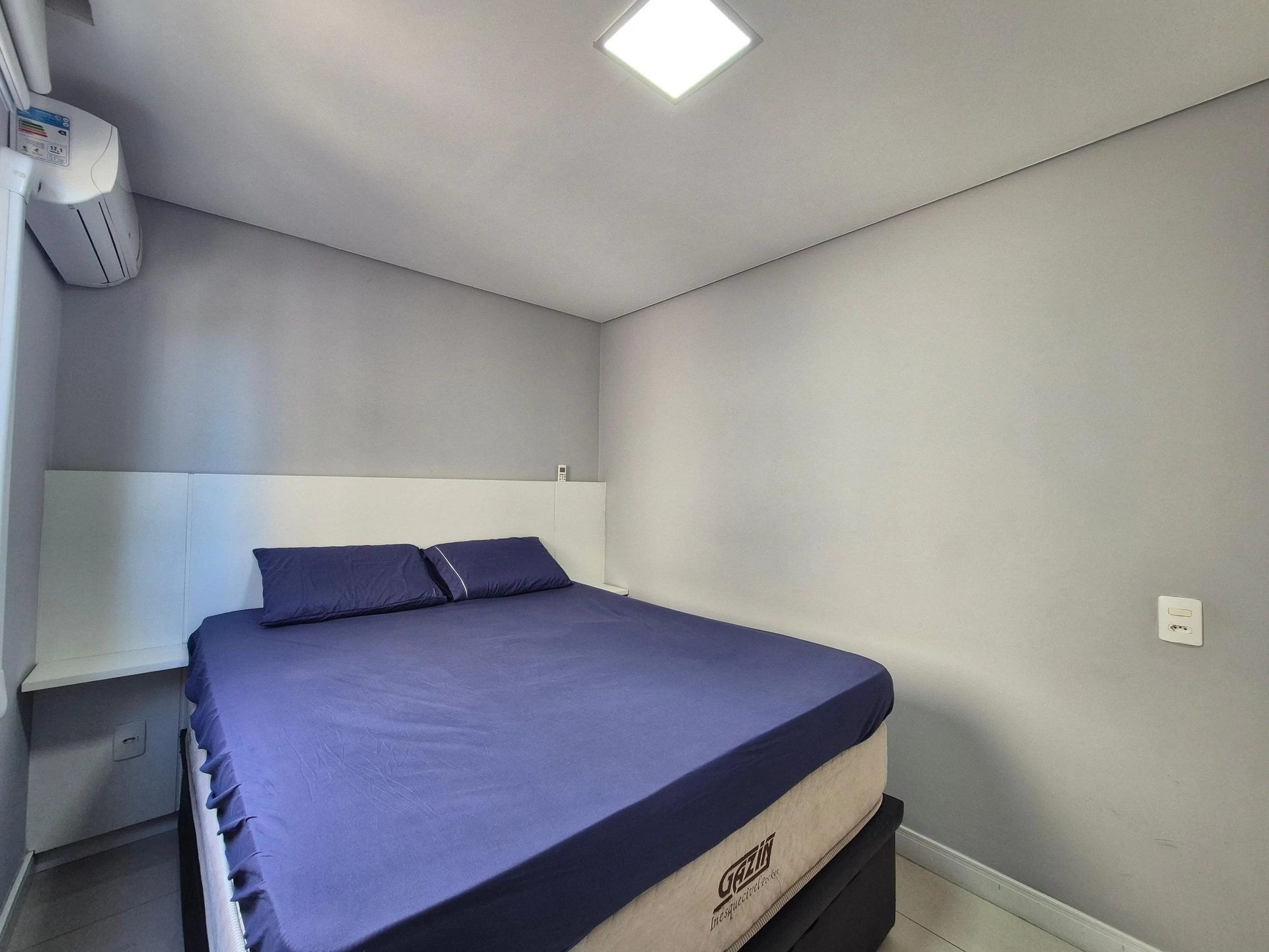 Furnished apartment with 2 bedrooms and 1 parking spot — photo 18