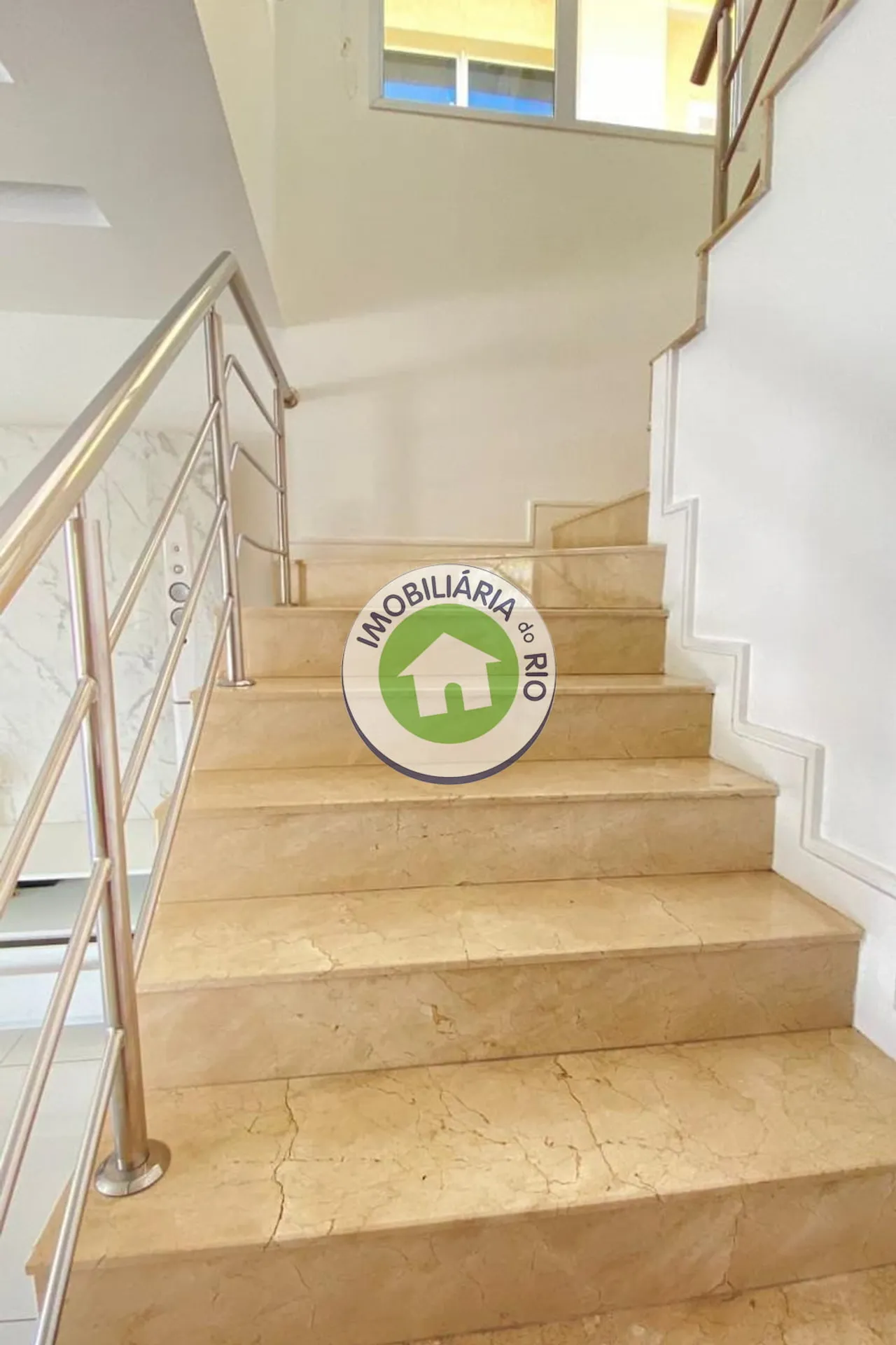 Casa triplex com 3 quartos e 5 banheiros — photo 32