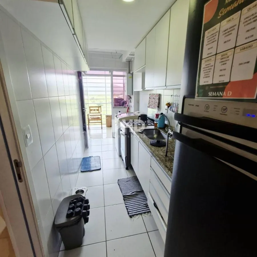 Furnished apartment, 95 m², with floor-to-ceiling windows — photo 22