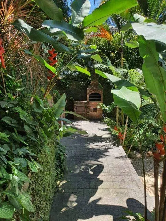 Casa com 5 quartos, 5 banheiros e 460 m² com área gourmet — photo 6