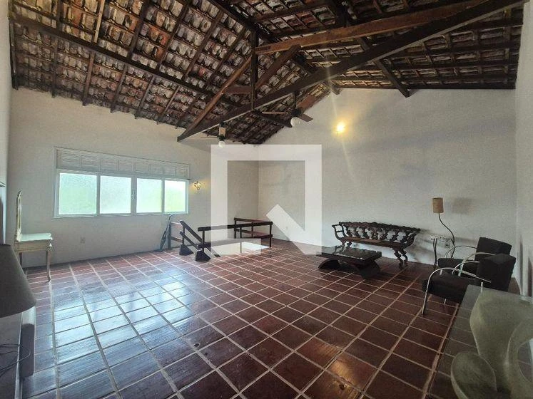 4-bedroom house with a bathtub in Rio de Janeiro