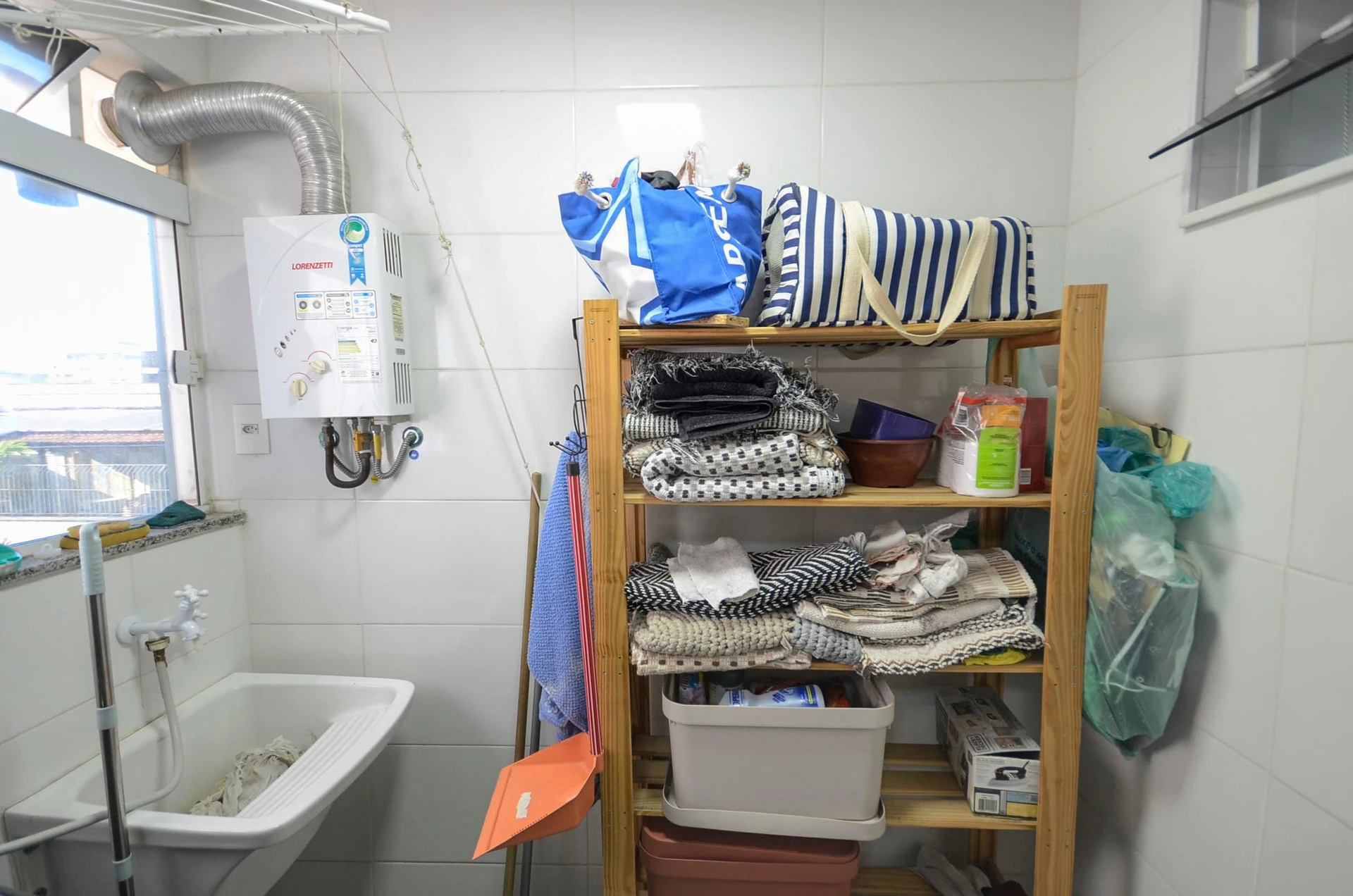 Apartamento mobiliado, 55 m², com janelas do piso ao teto — photo 16