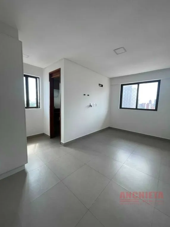Квартира с 2 спальнями, сьютом и 2 парковками, 65 м² — photo 26
