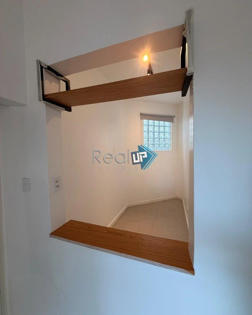 Apartment, 52 m², with floor-to-ceiling windows — photo 43