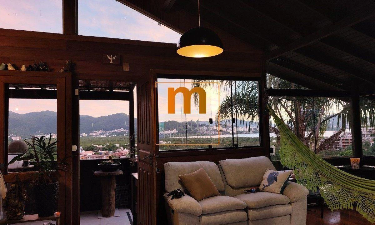 Furnished house, 110 m², with floor-to-ceiling windows — photo 15