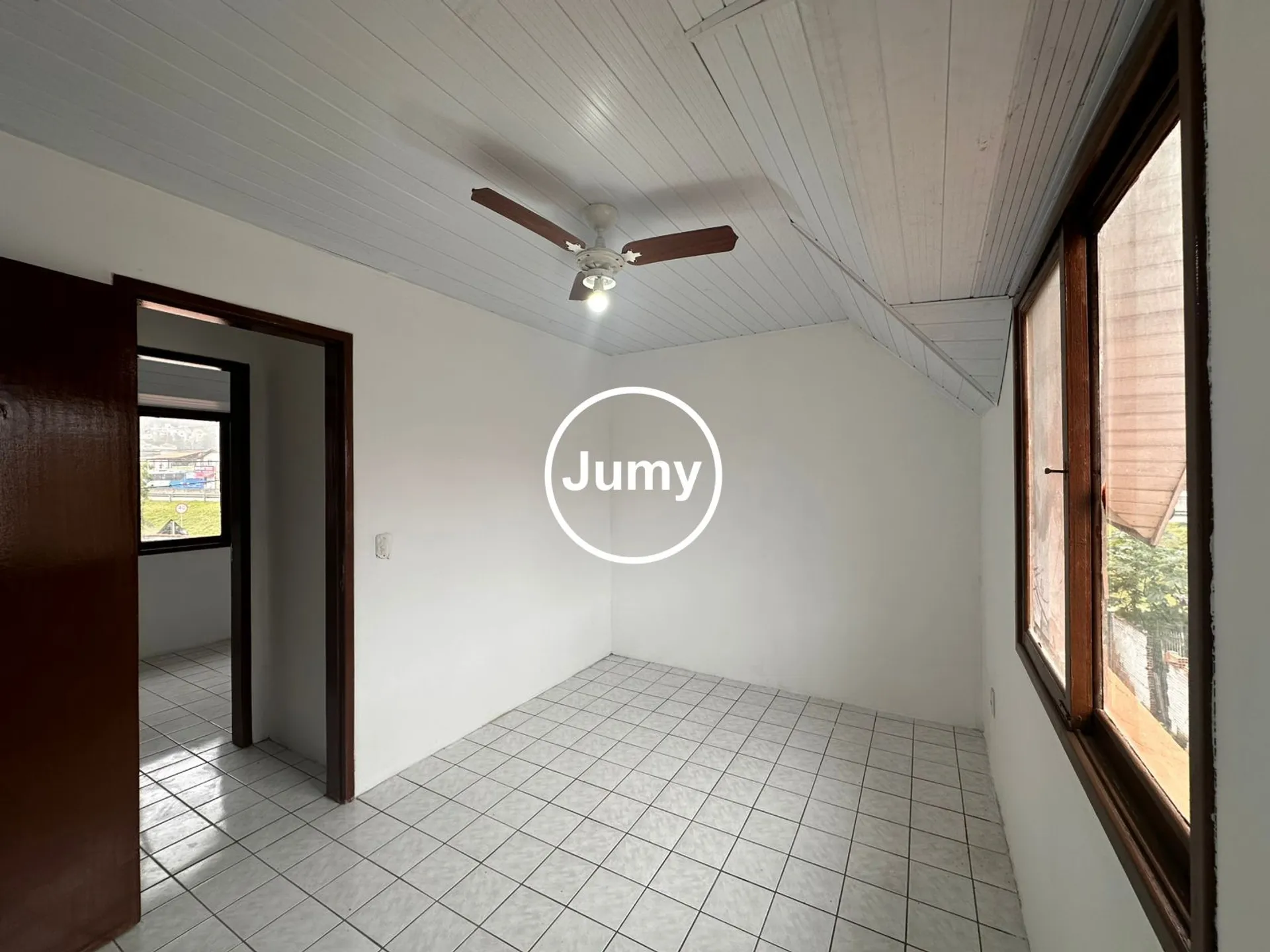 Unfurnished 72 m² house with 2 bedrooms and parking — photo 8